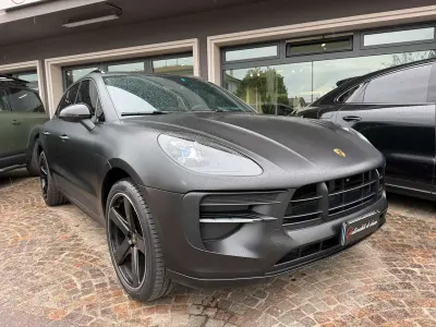 Usata Porsche Macan 245 CV (180 kW) 2018 Nero opaco SUV