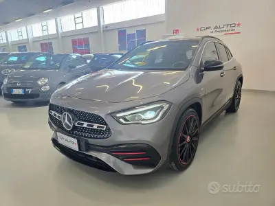 Usata Mercedes GLA200 Premium 150 CV (110 kW) 2021 Grigio SUV