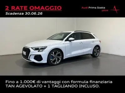 Usata Audi A3 S-Line 200 CV (147 kW) 2021 Bianco ghiacciaio met. Berlina