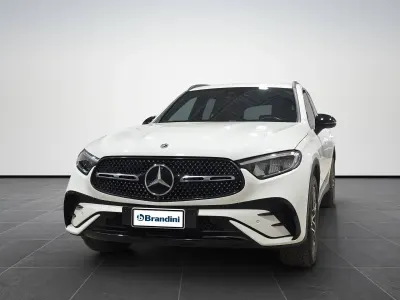 Begagnad Mercedes GLC220 AMG Line Premium Plus 197 HK (144 kW) 2024 Vit SUV