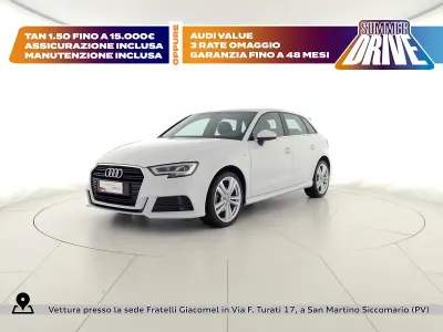 Usata Audi A3 Admired 116 CV (85 kW) 2019 Bianco ghiacciaio metallizzato Berlina