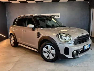Usata Mini Cooper D Countryman Business 150 CV (110 kW) 2022 Grigio SUV