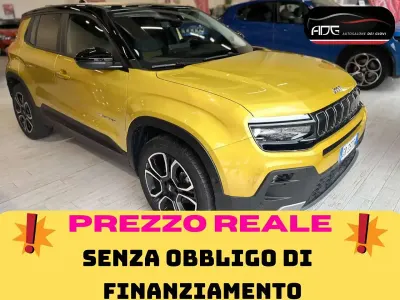 Usata Jeep Avenger Summit 101 CV (74 kW) 2023 Bicolore sun con tetto nero SUV