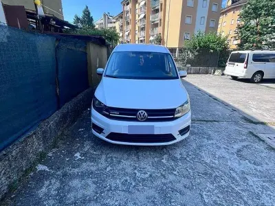 Usata VW Caddy Maxi 110 CV (80 kW) 2019 Bianco Monovolume
