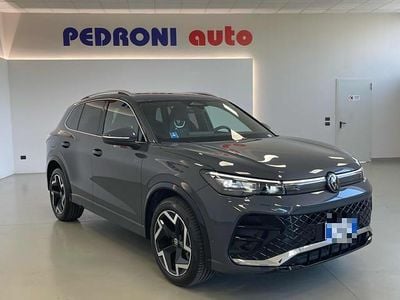 Usata VW Tiguan R-line 150 CV (110 kW) 2024 Antracite SUV