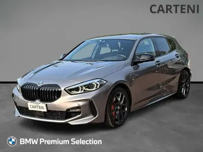 Usata BMW 118 M Sport 150 CV (110 kW) 2023 Skyscraper grey metallic Berlina