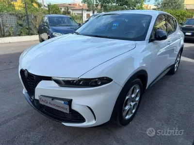 Usata Alfa Romeo Tonale Sprint 131 CV (96 kW) 2023 Bianco pastello SUV