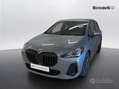 Usata BMW 218 Active Tourer M Sport 150 CV (110 kW) 2023 Skyscraper grey metallic Monovolume