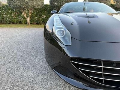 Usata Ferrari California 560 CV (411 kW) 2017 Nero Cabrio