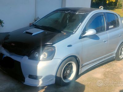 usata Toyota Yaris 2005 gas