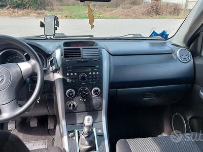 Usata Suzuki Vitara 2006 Grigio Station wagon