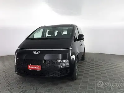 Gebraucht Hyundai Staria 177 PS (130 kW) 2024 Blau Van / Kleinbus