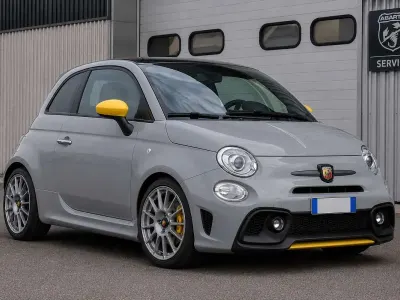 Usata Abarth 595 Turismo 165 CV (121 kW) 2022 Grigio Utilitaria