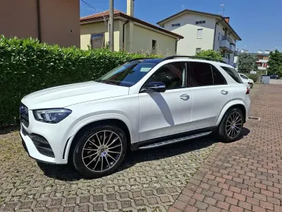 Usata Mercedes GLE300 Premium Plus 272 CV (200 kW) 2023 Bianco SUV