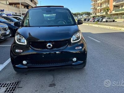 Usata Smart ForTwo Cabrio Prime 90 CV (66 kW) 2018 Nero Cabrio