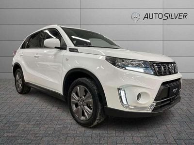 Bianco / pastello Usata 2024 Suzuki Vitara Cool SUV | 20.900 € (Buon prezzo)