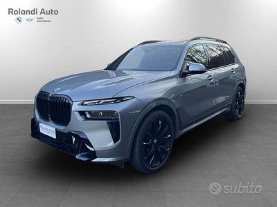 Usata BMW X7 M Sport 352 CV (258 kW) 2025 Grigio SUV