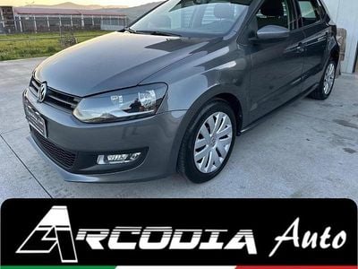 Usata VW Polo Comfortline 74 CV (54 kW) 2011 Grigio Utilitaria
