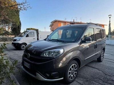 Käytetty Fiat Doblò Trekking 95 HP (69 kW) 2017 Tila-auto