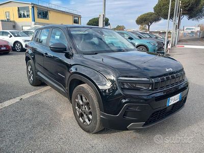 Usata Jeep Avenger Altitude 100 CV (73 kW) 2023 Nero SUV