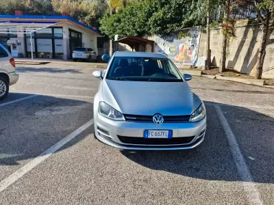 Usata VW Golf VII Highline 110 CV (80 kW) 2016 Grigio Berlina