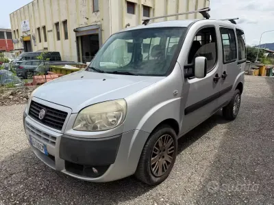 Usata Fiat Doblò Dynamic 120 CV (88 kW) 2009 Grigio Monovolume
