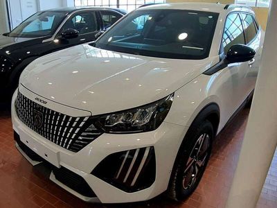Usata Peugeot 2008 Allure 102 CV (75 kW) 2024 Bianco SUV