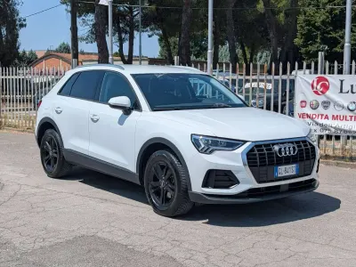 Usata Audi Q3 Ambiente 150 CV (110 kW) 2022 Bianco SUV