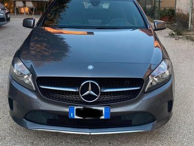 usata Mercedes A180 d Business auto