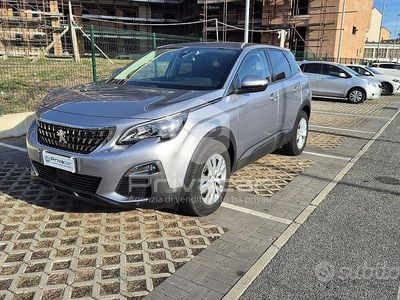Usata Peugeot 3008 Active 131 CV (96 kW) 2019 Grigio Station wagon
