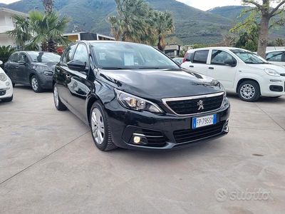 Usata Peugeot 308 Business-Line 130 CV (95 kW) 2018 Nero Berlina