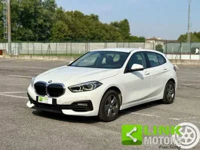 Usata BMW 118 Advantage 140 CV (102 kW) 2019 Bianco Berlina