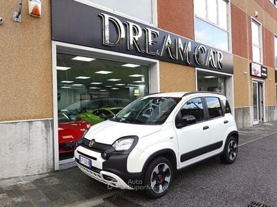 Usata Fiat Panda Red 69 CV (50 kW) 2023 Bianco pastello Utilitaria
