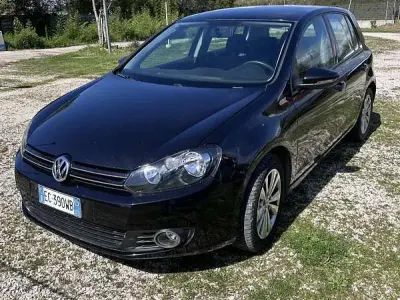 Usata VW Golf VI Comfortline 122 CV (89 kW) 2010 Utilitaria