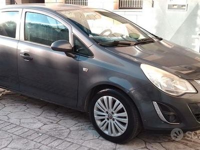 Usata Opel Corsa 85 CV (62 kW) 2011 Utilitaria