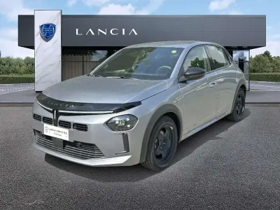 Nuova Lancia Ypsilon 101 CV (74 kW) 2025 Grigio Utilitaria
