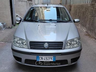 Brugt Fiat Punto Dynamic 60 HK (44 kW) 2004 Grå Hatchback