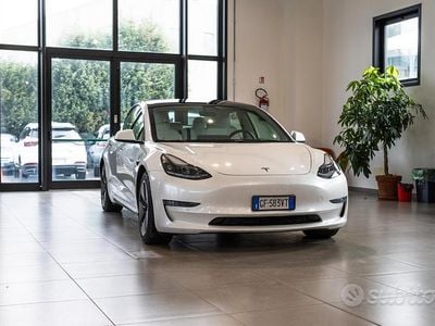 Usata Tesla Model 3 366 kW (498 CV) 2021 Bianco Berlina