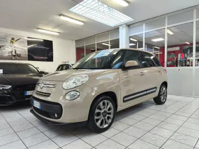 Usata Fiat 500L Lounge 105 CV (77 kW) 2014 Beige pastello Monovolume