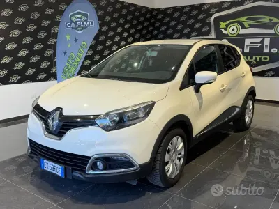 Käytetty Renault Captur 90 HP (66 kW) 2014 Valkoinen Katumaasturi