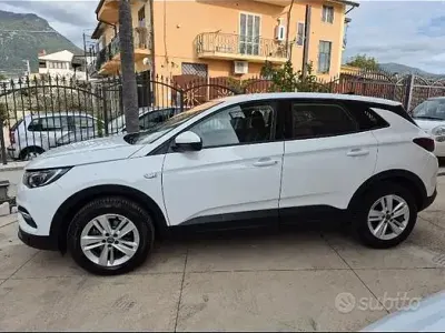 Usata Opel Grandland X 131 CV (96 kW) 2019 Bianco SUV