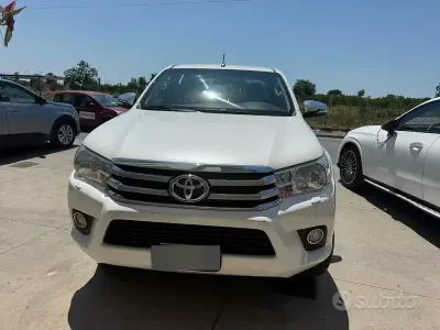 Usata Toyota HiLux 150 CV (110 kW) 2019 Pick-up