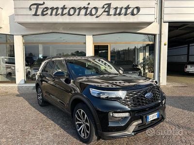 Usata Ford Explorer Platinum 457 CV (336 kW) 2022 Nero metallizzato SUV