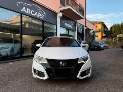 Usata Honda Civic Elegance 99 CV (72 kW) 2015 Other Berlina