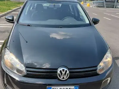 Usata VW Golf VII Highline 105 CV (77 kW) 2012 Nero Berlina