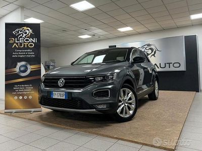 Usata VW T-Roc Advance 150 CV (110 kW) 2018 Grigio SUV