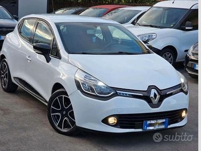 Usata Renault Clio 75 CV (55 kW) 2014 Bianco Coupé