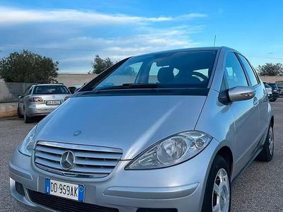Usata Mercedes A180 Avantgarde 109 CV (80 kW) 2006 Grigio Monovolume