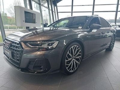 Usata Audi A8 Ambiente 286 CV (210 kW) 2023 Grigio Berlina