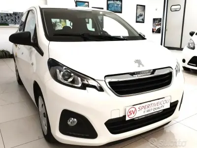 Usata Peugeot 108 Active 72 CV (52 kW) 2019 Bianco Utilitaria